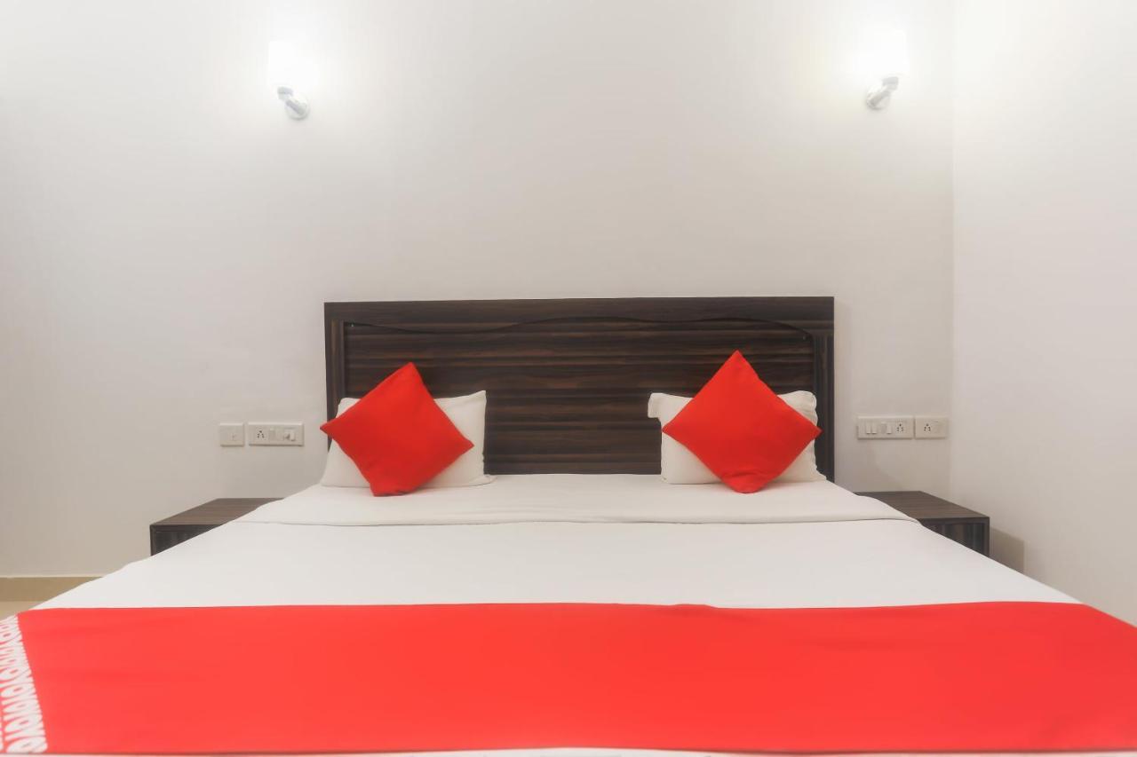 Oyo 45552 Central Hotel Khajuraho Exterior photo